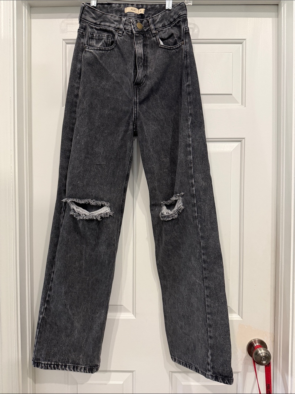 Relaxed High-Rise Women's Jeans in Washed Black